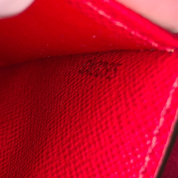 Louis Vuitton wallet - Picture 8 of 9